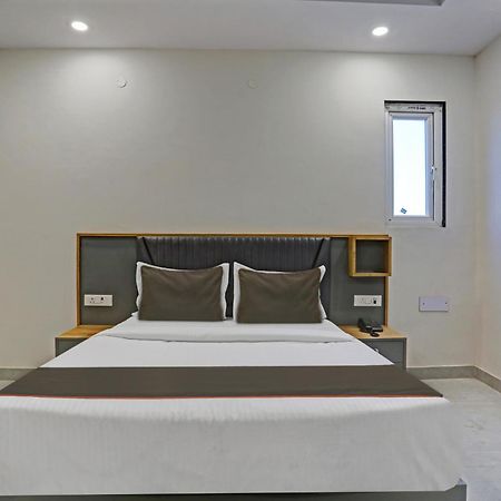 Hotel Townhouse Vip Grand Delhi  Esterno foto