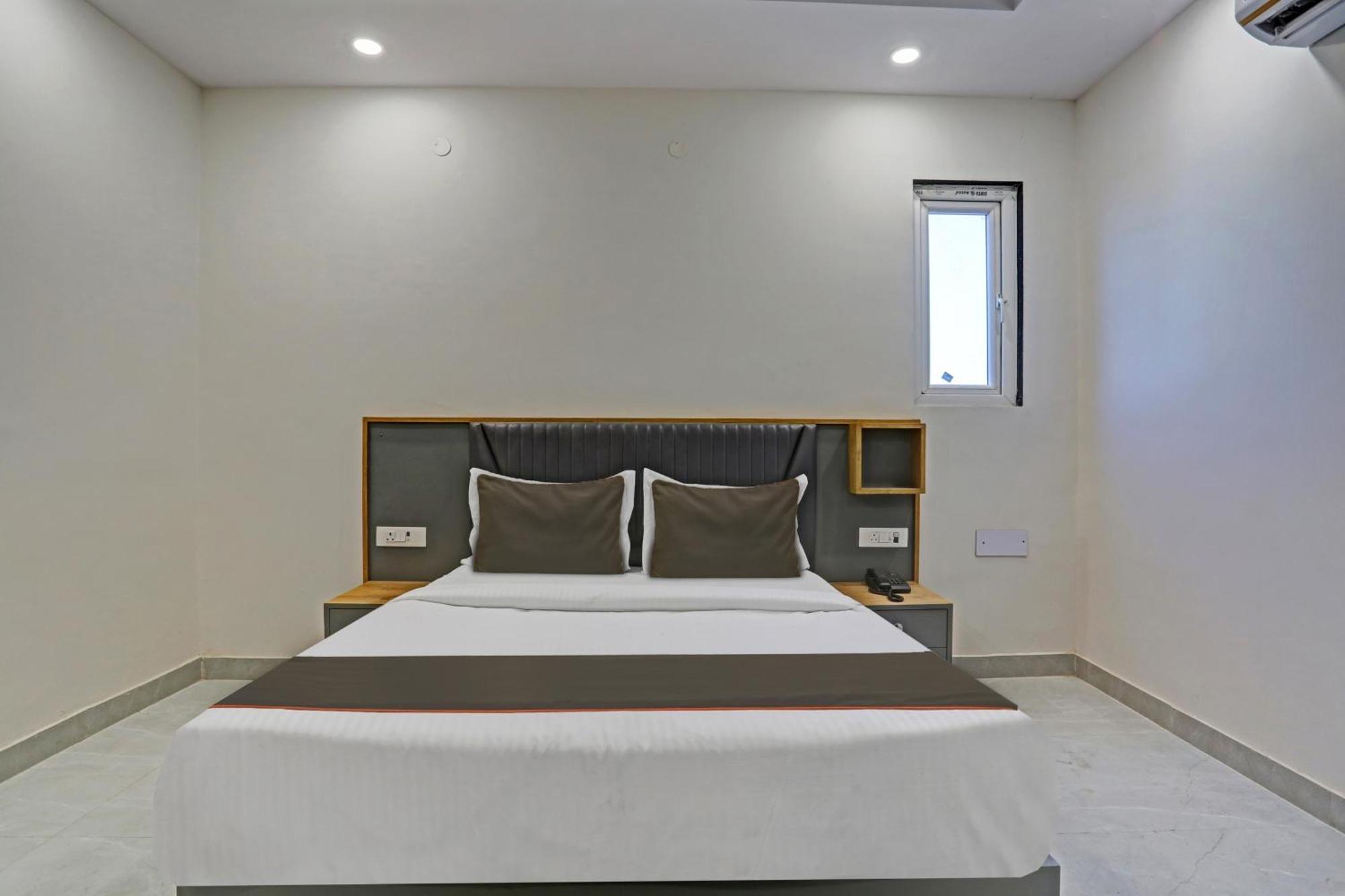 Hotel Townhouse Vip Grand Delhi  Esterno foto